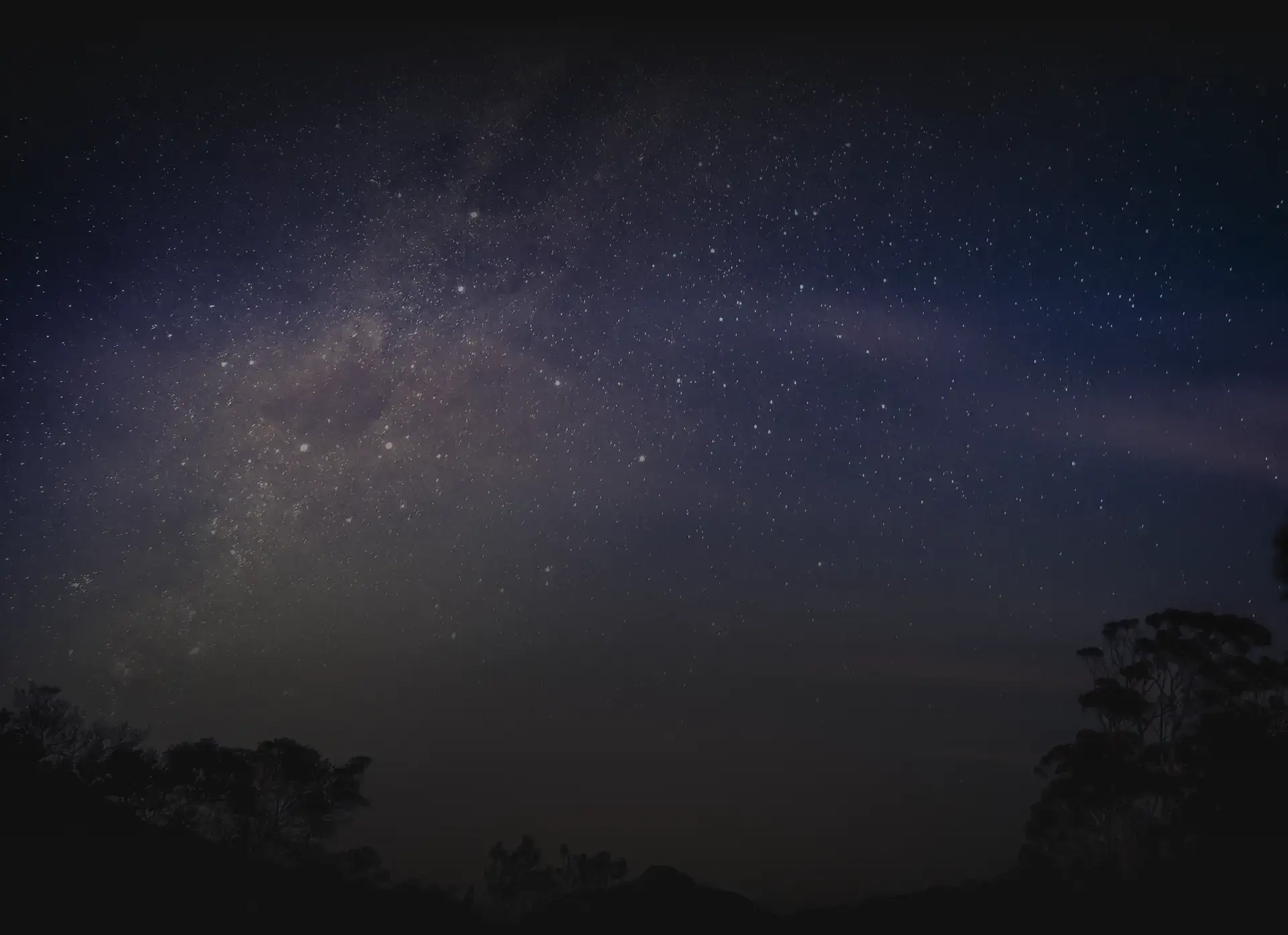 Vertical-shot-beautiful-starry-sky